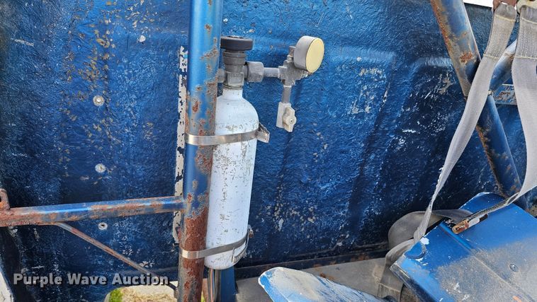 image for item DQ1106 Shop built truck