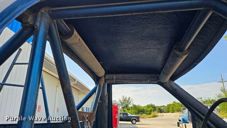 image for item DQ1106 Shop built truck