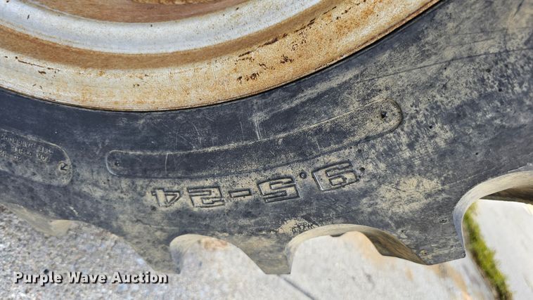 image for item DQ1106 Shop built truck