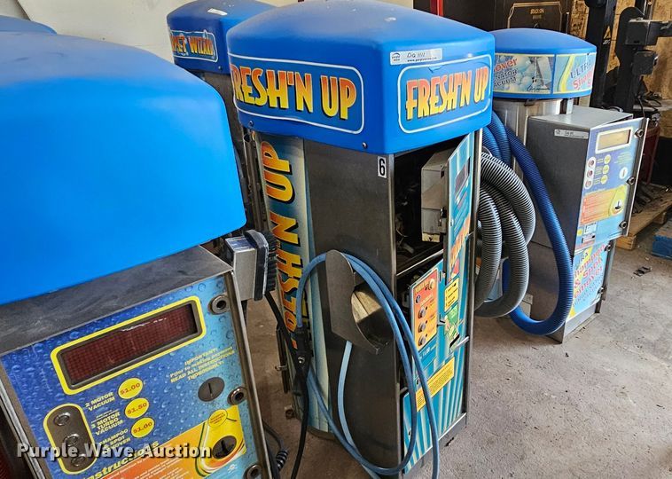 image for item DQ1111 (7) carwash vacuums