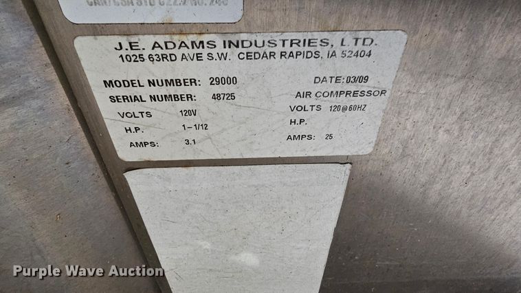 image for item DQ1111 (7) carwash vacuums