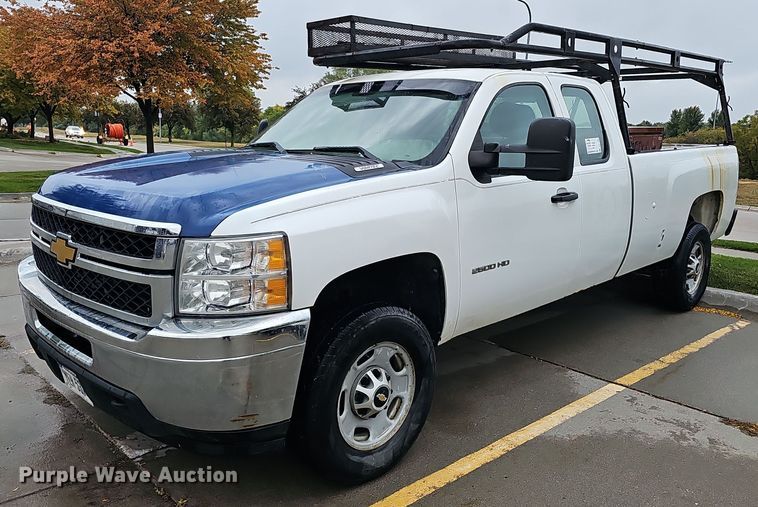 image for item DQ1160 2012 Chevrolet Silverado 2500HD  Ext. Cab pickup truck