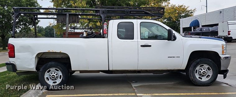 image for item DQ1160 2012 Chevrolet Silverado 2500HD  Ext. Cab pickup truck
