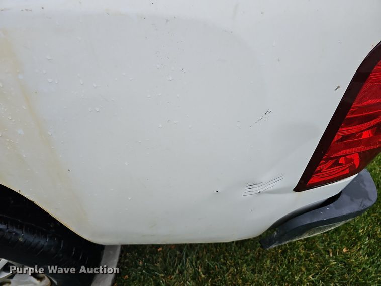 image for item DQ1160 2012 Chevrolet Silverado 2500HD  Ext. Cab pickup truck