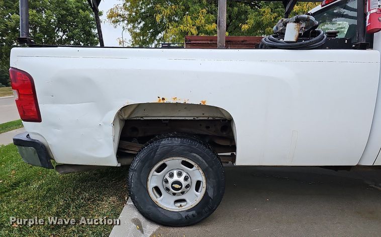 image for item DQ1160 2012 Chevrolet Silverado 2500HD  Ext. Cab pickup truck