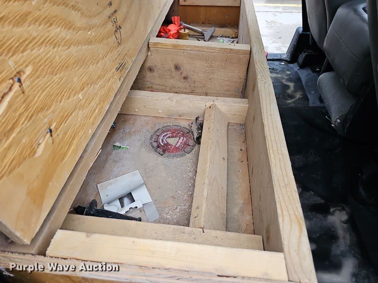 image for item DQ1160 2012 Chevrolet Silverado 2500HD  Ext. Cab pickup truck