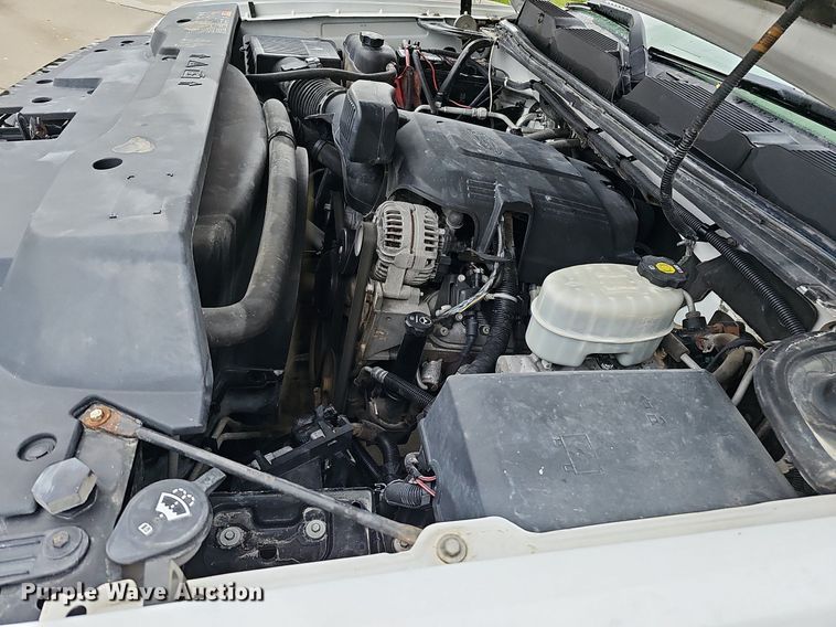 image for item DQ1160 2012 Chevrolet Silverado 2500HD  Ext. Cab pickup truck