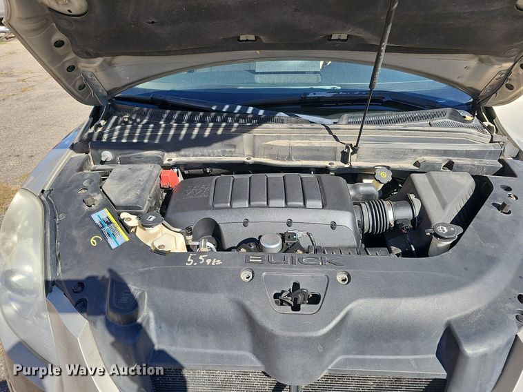 image for item DQ1173 2010 Buick Enclave CXL  SUV