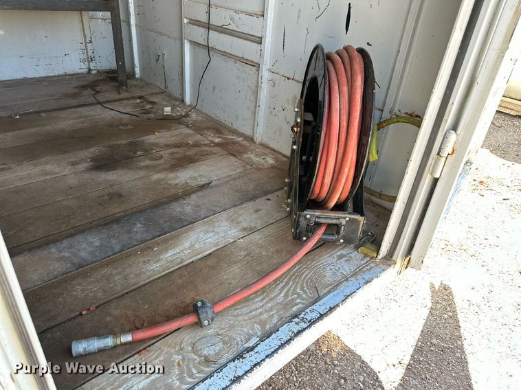 image for item DQ1424 2008 W-W  enclosed cargo trailer