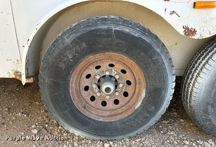 image for item DQ1424 2008 W-W  enclosed cargo trailer