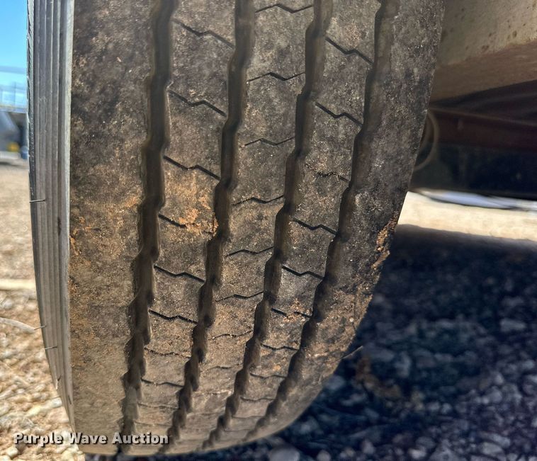 image for item DQ1424 2008 W-W  enclosed cargo trailer