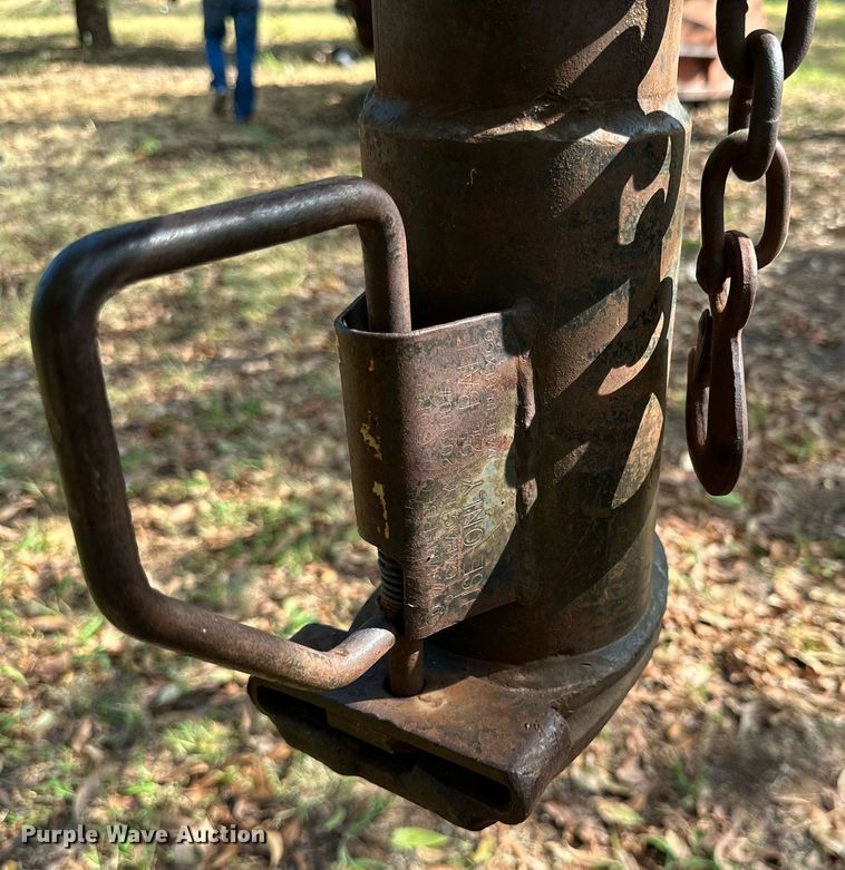 image for item DQ1433 1995 Tuff-Bilt  equipment trailer