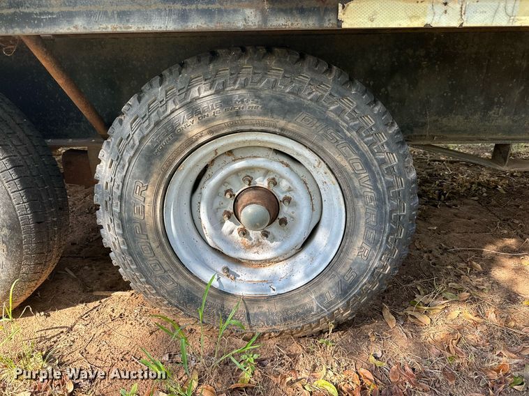 image for item DQ1433 1995 Tuff-Bilt  equipment trailer