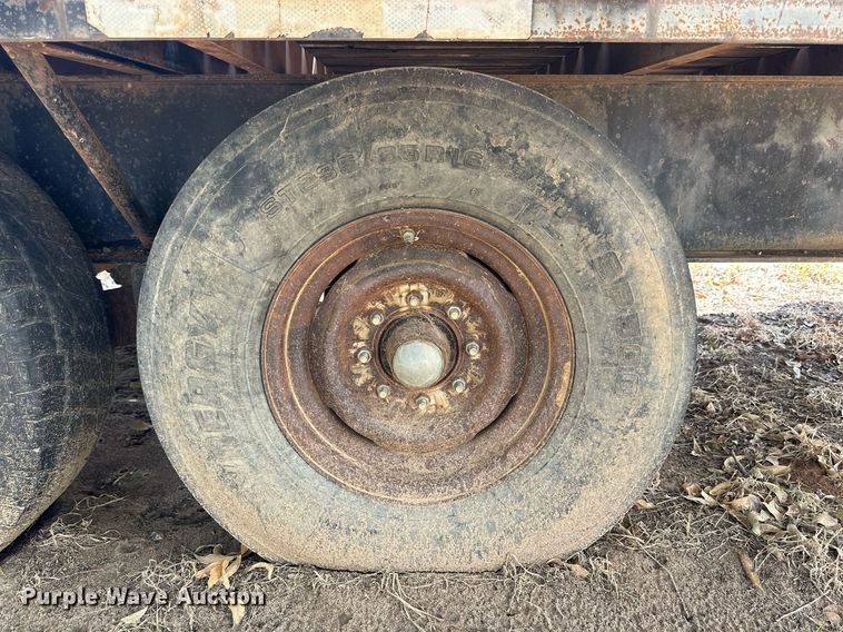 image for item DQ1433 1995 Tuff-Bilt  equipment trailer