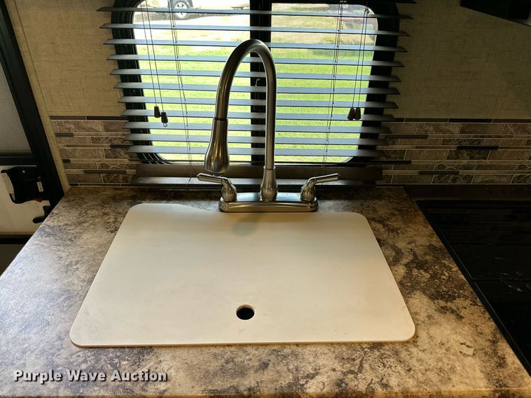 image for item DQ1436 2015 Forest River Surveyor  camper