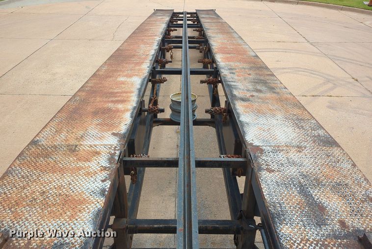 image for item DR7001 2000 Kaufman  car carrier