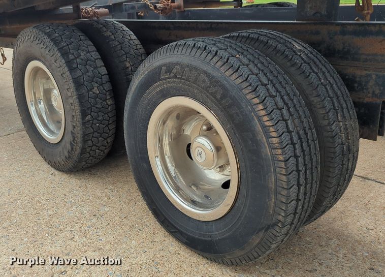 image for item DR7001 2000 Kaufman  car carrier