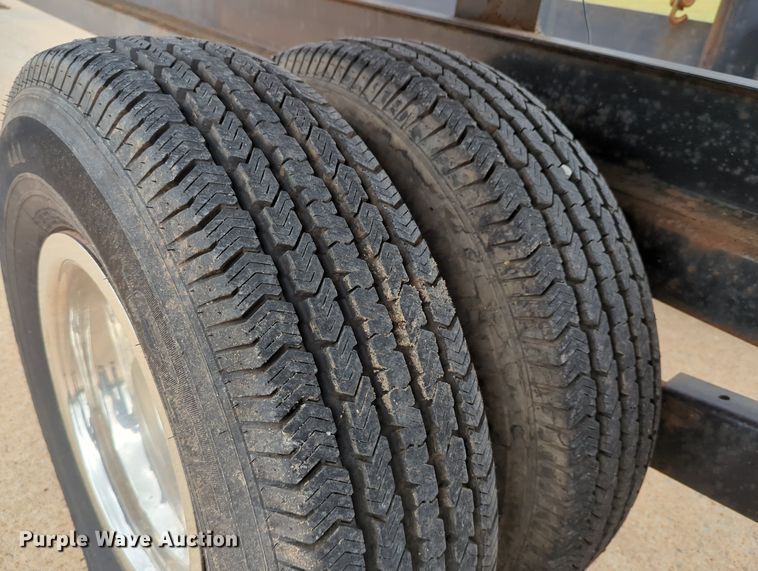 image for item DR7001 2000 Kaufman  car carrier