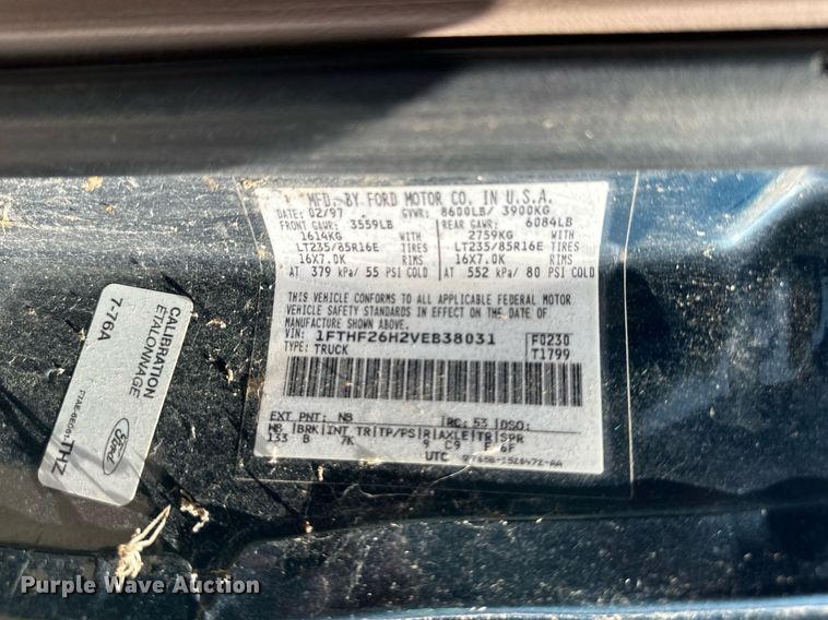 image for item DS2290 1997 Ford F250  utility bed pickup truck