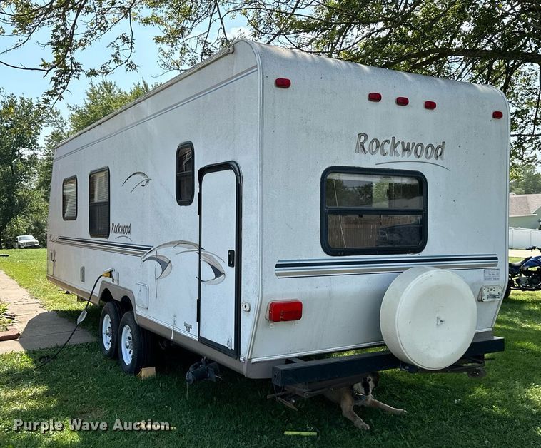 image for item DS2291 2004 Rockwood  camper