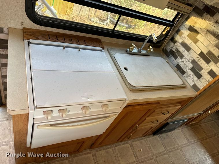 image for item DS2291 2004 Rockwood  camper