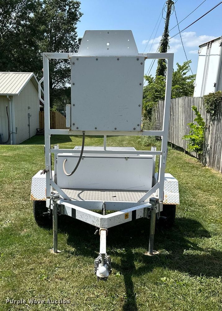 image for item DS2292 Radar trailer