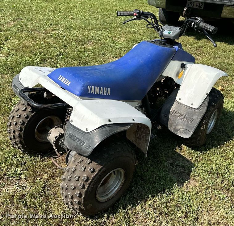 image for item DS2327 Yamaha Moto 4  ATV