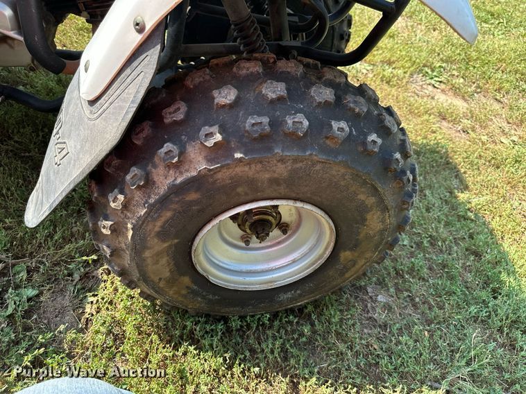 image for item DS2327 Yamaha Moto 4  ATV