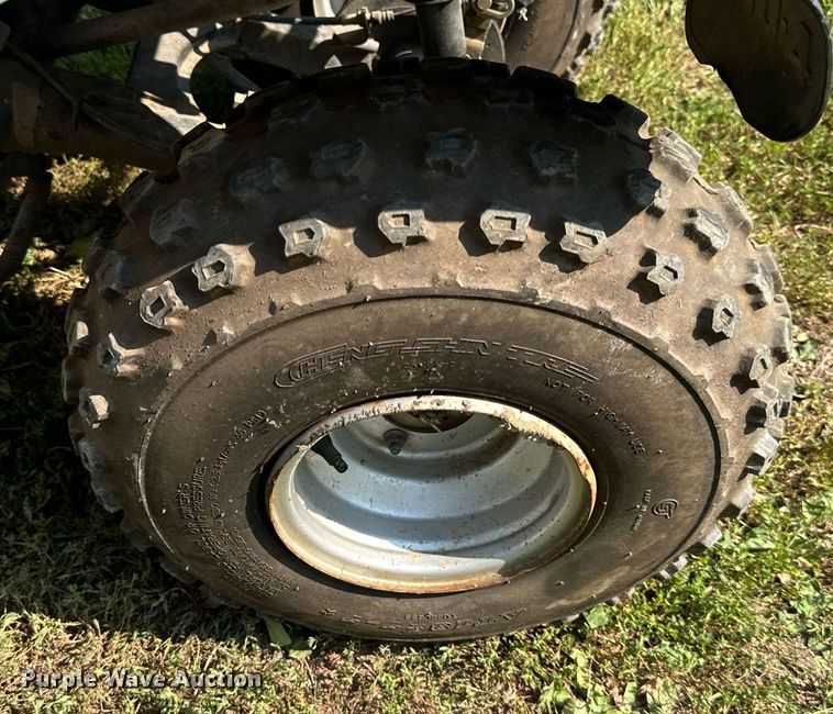 image for item DS2327 Yamaha Moto 4  ATV