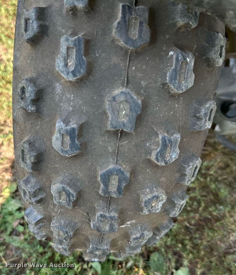 image for item DS2327 Yamaha Moto 4  ATV