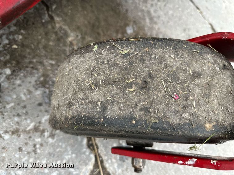 image for item DS2333 Ferris  ZTR lawn mower