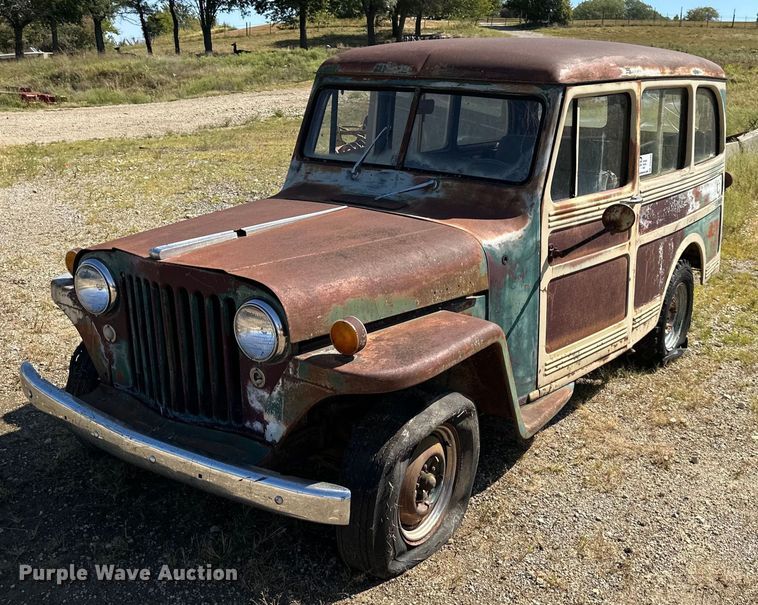 image for item DS2344 1947 Willy's Jeep Station Wagon  SUV
