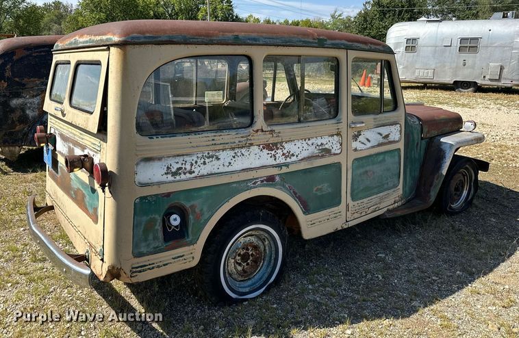 image for item DS2344 1947 Willy's Jeep Station Wagon  SUV