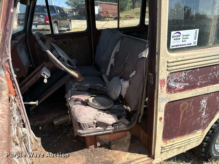 image for item DS2344 1947 Willy's Jeep Station Wagon  SUV