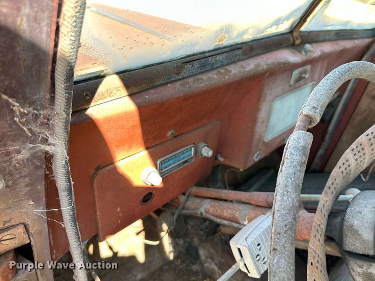 image for item DS2344 1947 Willy's Jeep Station Wagon  SUV