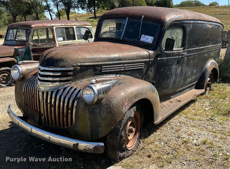 image for item DS2345 1946 Chevrolet Panel Wagon HD  van