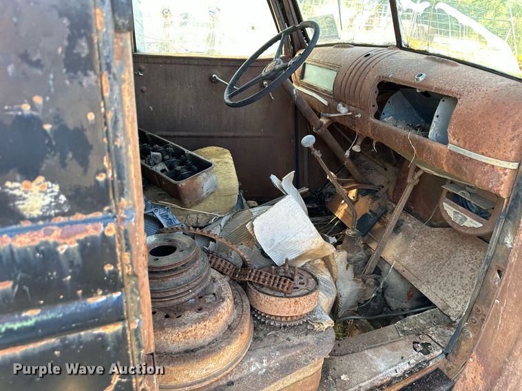 image for item DS2345 1946 Chevrolet Panel Wagon HD  van