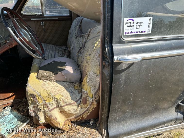 image for item DS2346 1946 Dodge Four Door  coupe