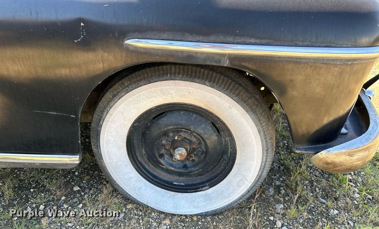 image for item DS2346 1946 Dodge Four Door  coupe