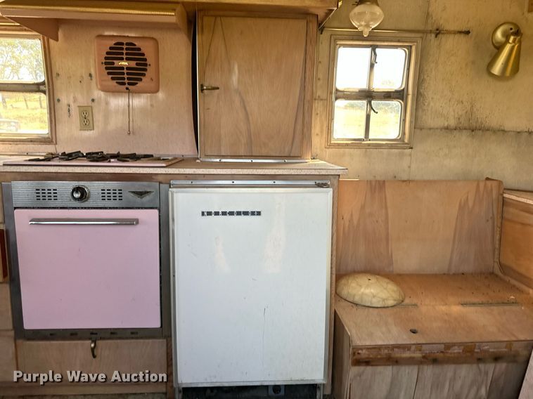 image for item DS2347 1962 Avalair Corp VE20  camper