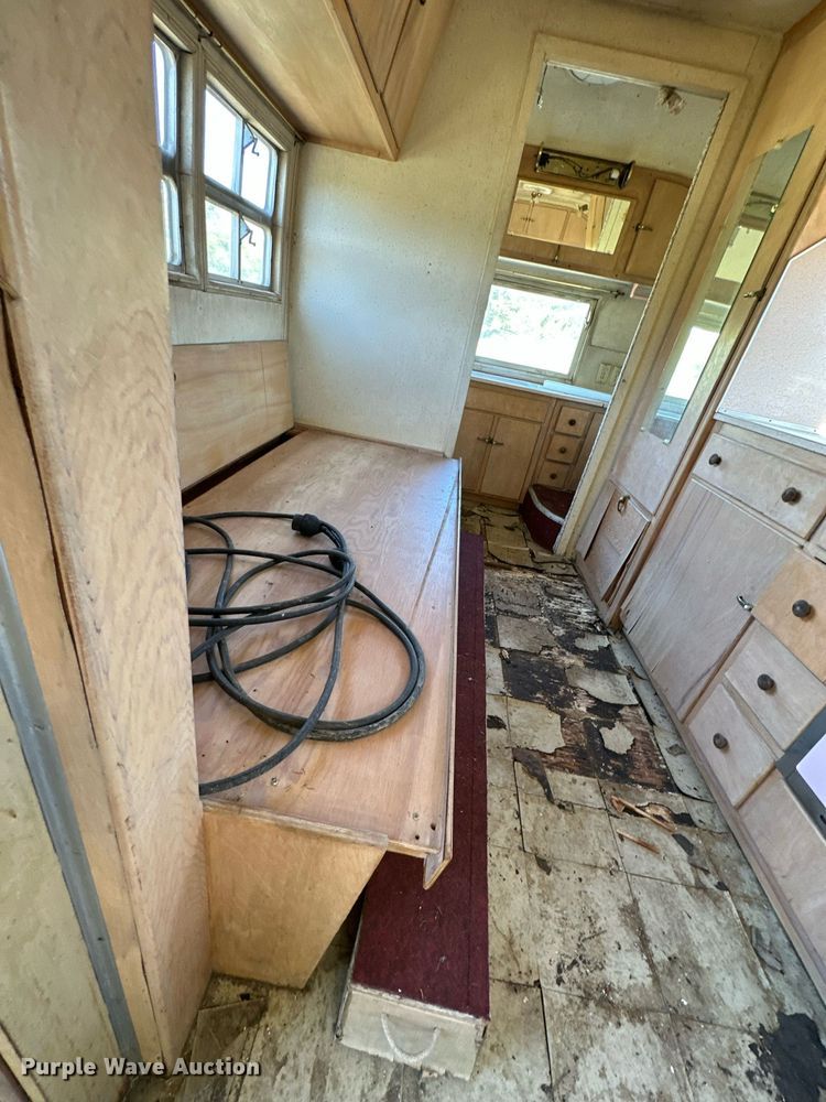 image for item DS2347 1962 Avalair Corp VE20  camper