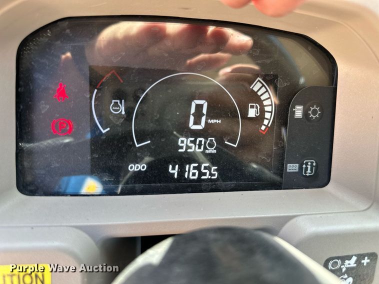 image for item DS2373 2018 John Deere XUV835R  utility vehicle