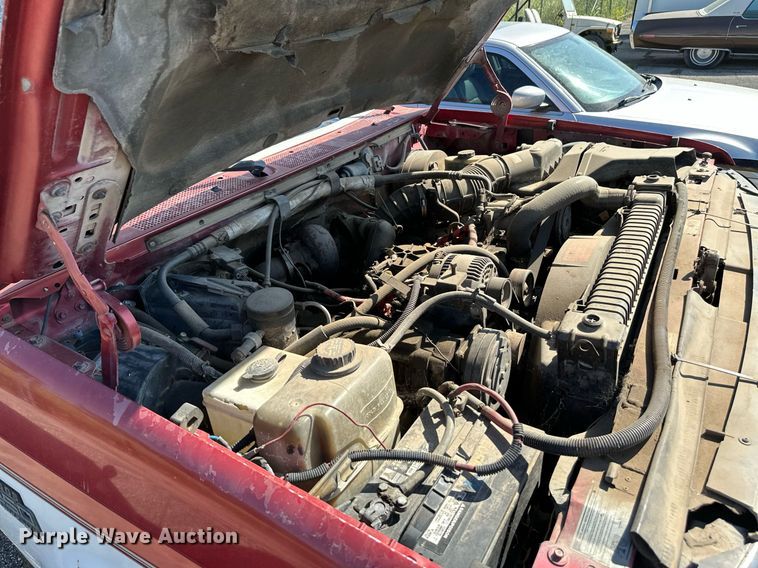 image for item DS7156 1997 Ford F250 HD  SuperCab bale bed pickup truck