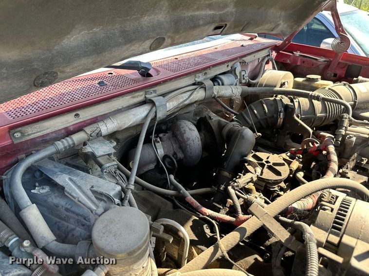 image for item DS7156 1997 Ford F250 HD  SuperCab bale bed pickup truck