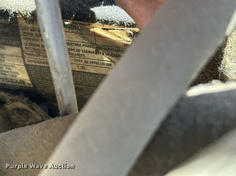 image for item DS7156 1997 Ford F250 HD  SuperCab bale bed pickup truck