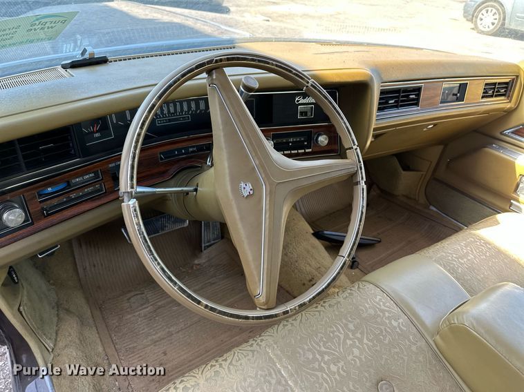 image for item DS7177 1972 Cadillac DeVille