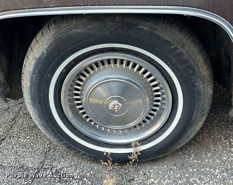image for item DS7177 1972 Cadillac DeVille