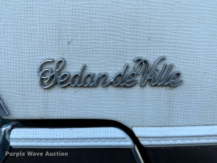 image for item DS7177 1972 Cadillac DeVille