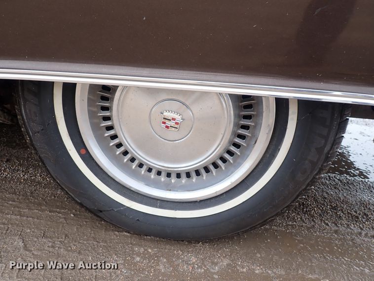 image for item DS7177 1972 Cadillac DeVille