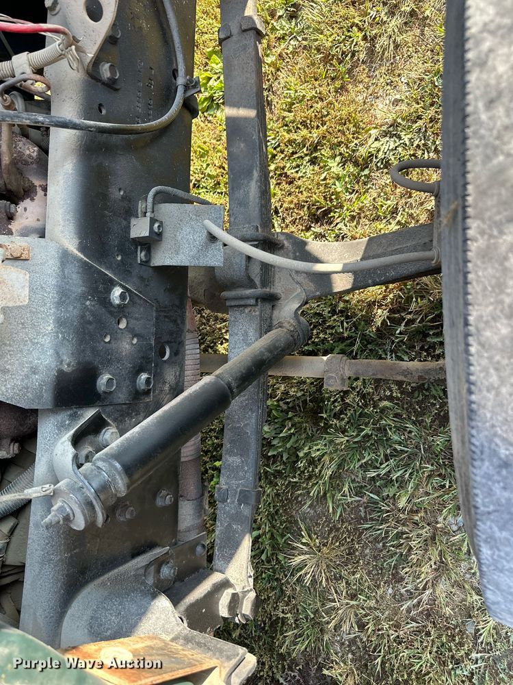 image for item DV1004 1990 International 4600 box truck